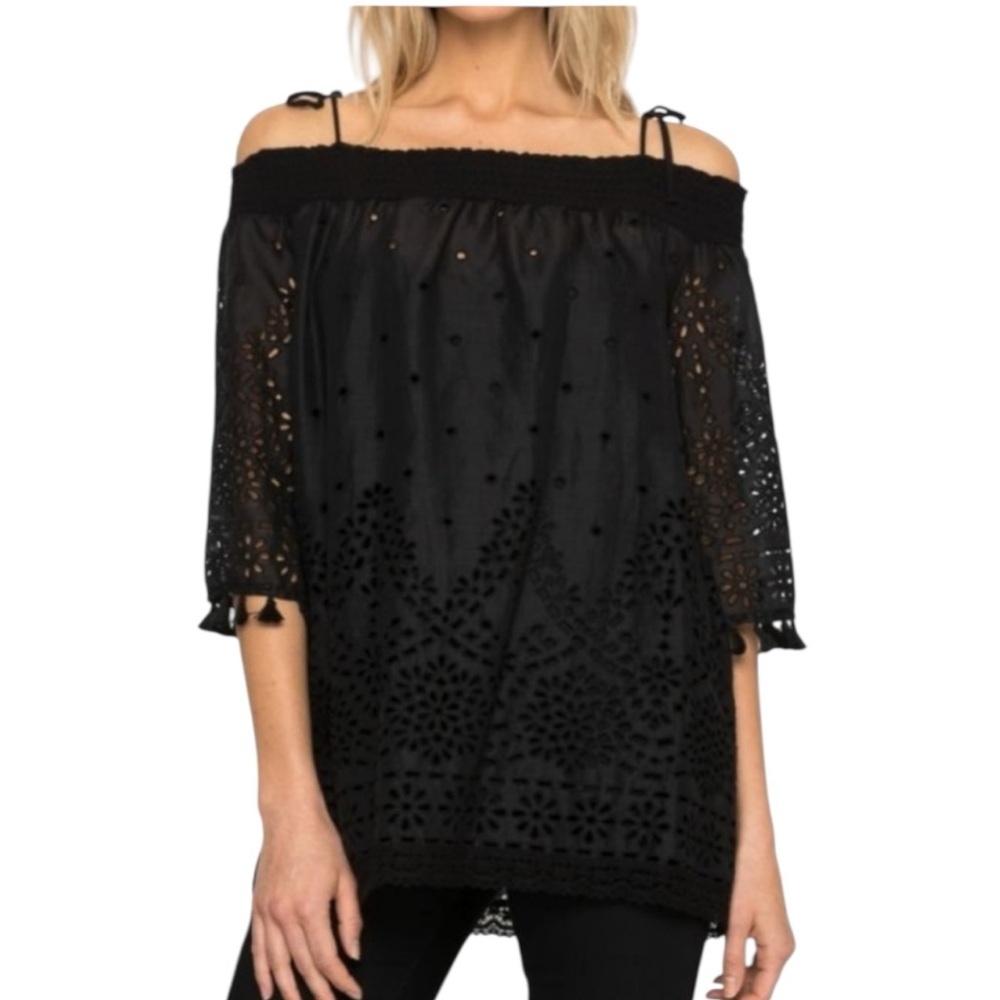 New Johnny Was Hailey eyelet embroidered top black size X Small lightweight